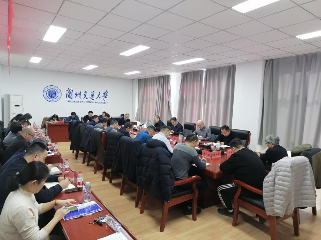 开云线上登录平台入口低空经济、人工智能交叉学科发展座谈会