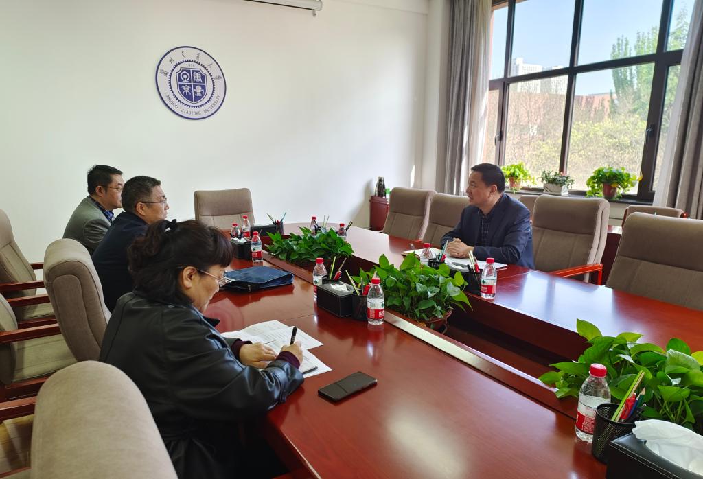 朱廷珺副校长主持召开分管部门巡视反馈整改落实工作推进会