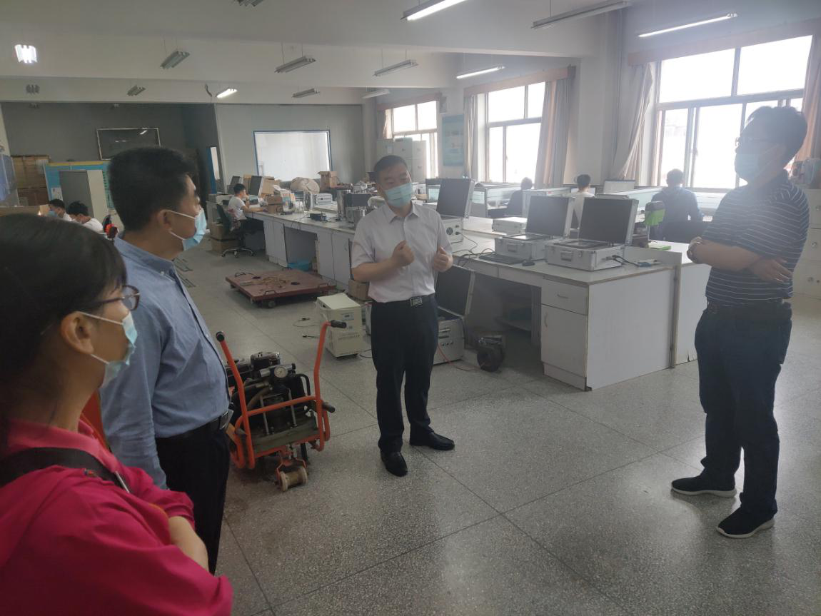 副校长党建武督查分管联系单位疫情防控运行情况